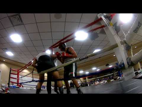 Alejandro Martinez vs Luis Moreno 3 rd Rd and Decision