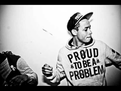 download lagu mp3 mp4 Half In Love With Elizabeth Remix, download lagu Half In Love With Elizabeth Remix gratis, unduh video klip Half In Love With Elizabeth Remix