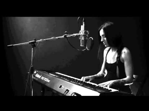 The cranberries - Zombie (cover by Paula Domínguez)