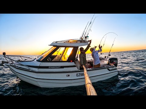 120 HOURS On A Boat At SEA - Eating Only What We Catch.. bacon and eggs excluded.