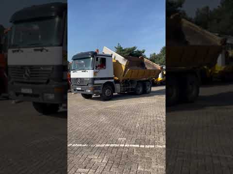 Mercedes-Benz ACTROS 3331 2001