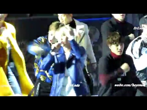 151202 MAMA in HK LIGHTSABER + Drop That + LOVE ME RIGHT BaekHyun foucs