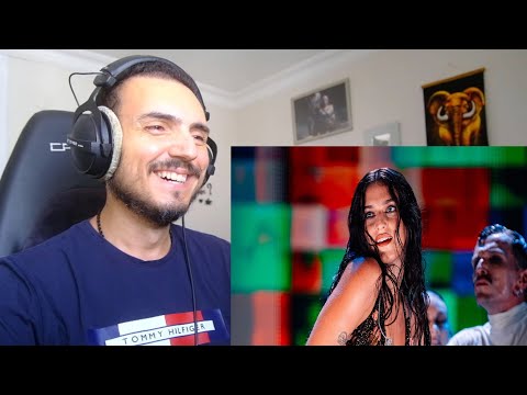 Gaia canta "Menamenamò" - La Notte della Taranta 24/08/2024 Reaction