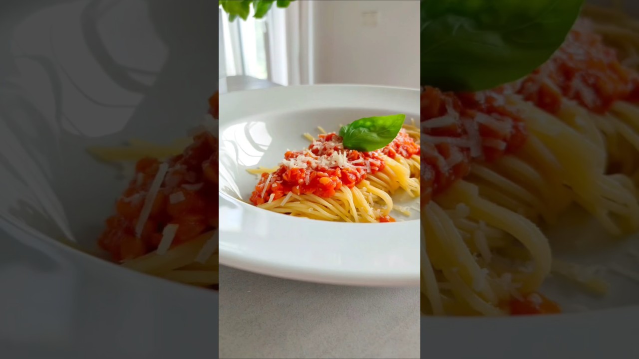 YouTube-Video: Rote Linsen Bolognese mit Fenchelsamen