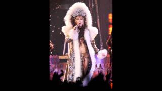 Cher - Still Havent Found What I'm Looking For (Live Tour Instrumental) (HD)