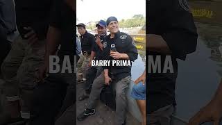 Download lagu ketemu artis idola : barry prima #shorts mp3