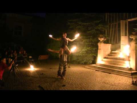 Ohnivá show na Světelském zámku