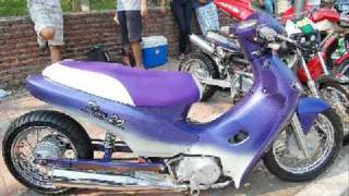 preview picture of video '1º Exposicion de motos tuning en Chivilcoy.wmv'