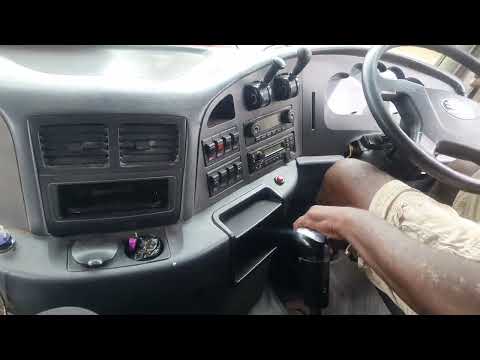 FAW 380hp Tractor Truck With 12 Gears Transmission  4 June 2024 #driving #drivingsimulator #fawtruck