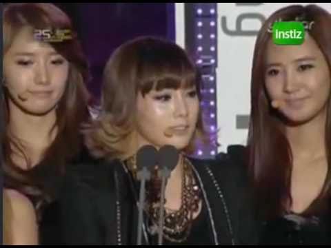 101209-SNSD-[OH!]Wins Disk Bonsang Awards @ [25th G.D.A]
