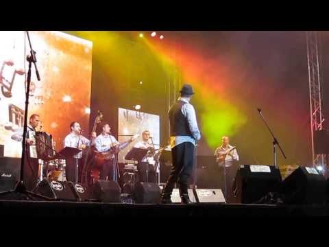 Ansambl Biseri  i Miša Blizanac- Ovde sam rođen- Tamburaški sabor Deronje