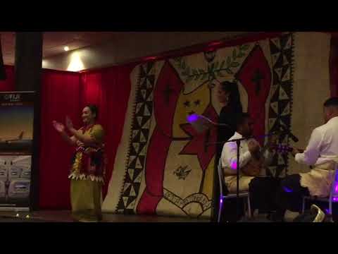 Miss Tau’olunga and Miss Heilala 2008| Fiona Makisi