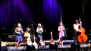 Crabbucket - Good Lovelies @ NL Folk Festival