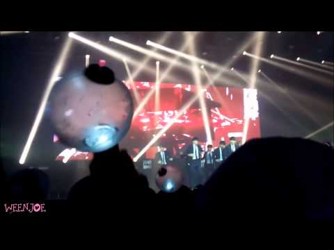 [FANCAM] 150606 BTS THE RED BULLET IN MALAYSIA - OPENING VCR+N.O #방탄소년단 #TRBinMY #TRBinKL