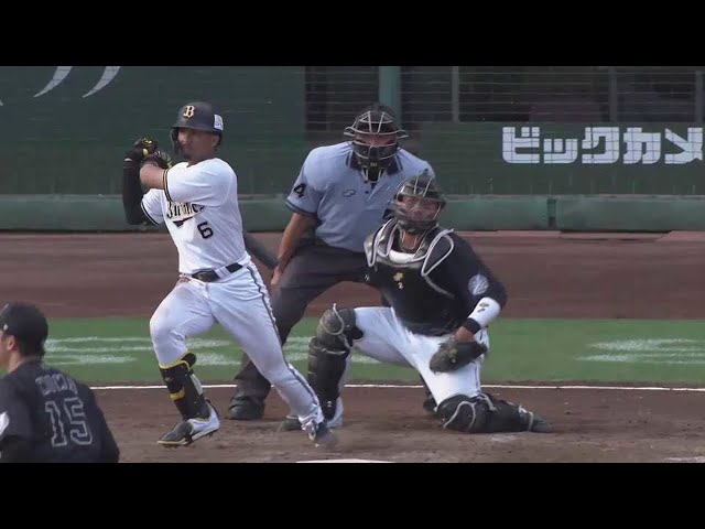 【5回裏】初球打ち!! バファローズ・宗佑磨のタイムリー2ベースヒットで追加点!! 2022年7月10日 オリックス・バファローズ 対 千葉ロッテマリーンズ