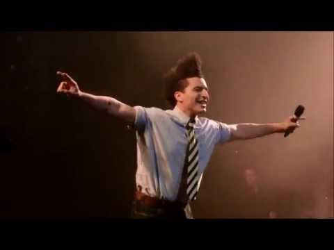 FRANCE 2014 - "Moustache" by Twin Twin at  EURO-CLUB @ VEGA-CPH, Kopenhagen, Danmark