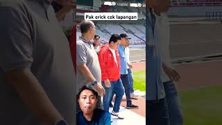 Download lagu Pak ET cek kondisi lapangan #sepakbola #timnasindonesia #timnasaustralia #erickthohir #shorts mp3