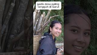 Download lagu SHORT GADIS DESA PALING TANGGUH DI GARUT mp3 Download lagu SHORT GADIS DESA PALING TANGGUH DI GARUT mp3