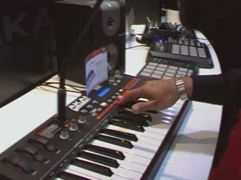 NAMM 2010: Akai MiniAK Virtual Analog Synthesizer