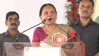 preview picture of video 'Smt Anandiben Patel inaugurates Mega Event of Krushi Mahotsav in Mahesana HD'