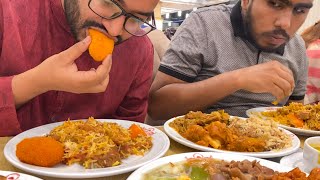 Download lagu Eating Mutton Rogan Josh, Mutton Kacchi Biryani, Whole Mutton Leg at The Buffet Stories Gulshan mp3