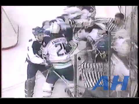 NHL Oct. 1, 1989 Buffalo Sabres v Toronto Maple Leafs (R) (HL) Shawn Anderson v John McIntyre