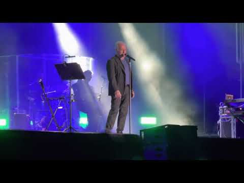 ASTURIAS - VICTOR MANUEL EN CONCIERTO Gira: “La Vida en canciones 75 Aniversario”