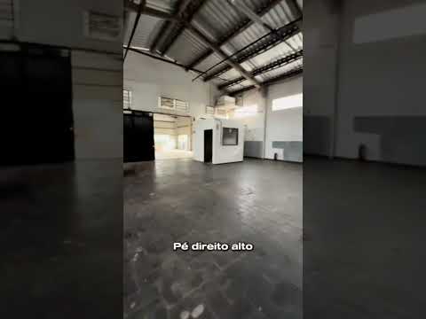 barracão na rua erechim - cascavel-PR, 1000 metros² em PROMOÇÃO! pra mais informações/ 45991490102