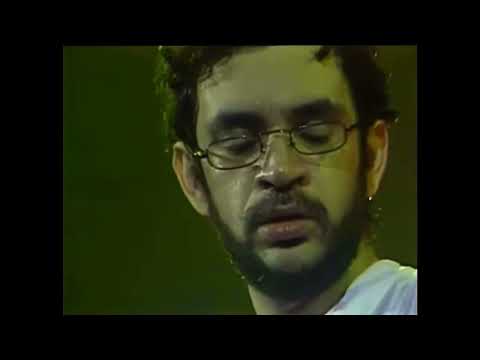 Legião Urbana - Que País É Esse / Cajuína /Metal Contra As Nuvens