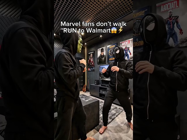 Vídeo relacionado con Marvel Hombre Scrapbook Logo Hoodie Sudadera con Capucha Not Applicable, Black, Large