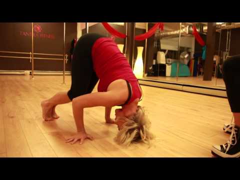 Tantra Lap Dance Tutorial: Headstand Straddle!