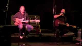 Download lagu Times Two duo covers Eric Clapton, Oasis, Bill Withers acoustic set mp3