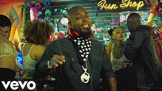 E-40 ft. Tech N9ne & Too $hort - Freak Hoes (Official Video)