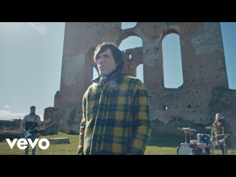 Bugo - E invece si (Official Video - Sanremo 2021)
