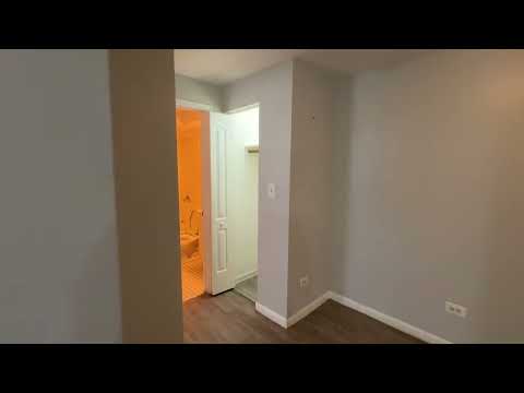 1040 Hollywood - Video 4 of 4