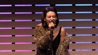 Meg Myers - Take Me To The Disco [Live In The Lounge]