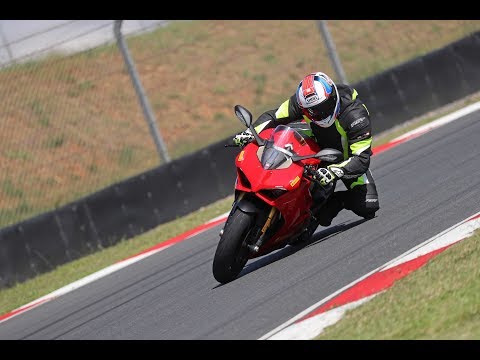 Pirelli Diablo Corsa II review