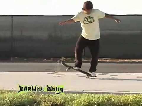 tony hawk's american wasterland (3:38 min 4 seanson) :-)