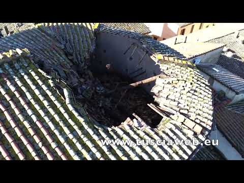 Capranica - Crollo del tetto della chiesa di San Giovanni