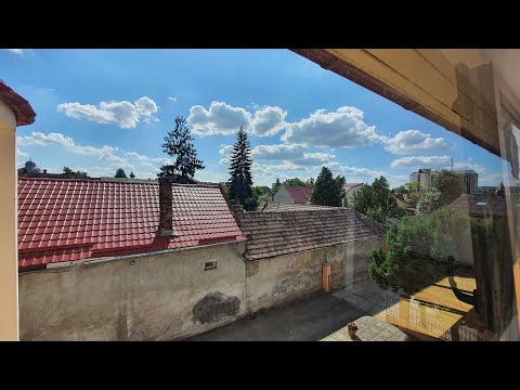 De închiriat SPAȚIU COMERCIAL, în zona centrală (Piața Republicii), în Târgu Mureș.