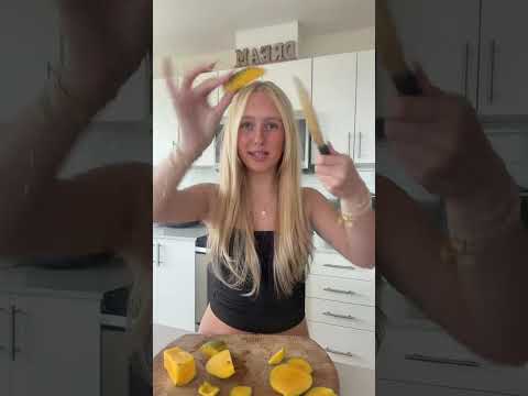 I just want the mango but it all goes to waste -(🌞🐬: #shorts #short #Hopeee