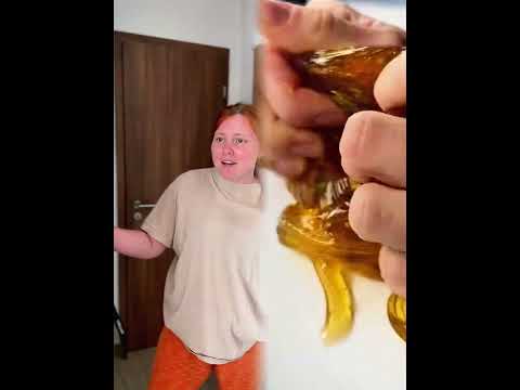 hol teszi bele a fejét😂 #comedy #hungary #couple