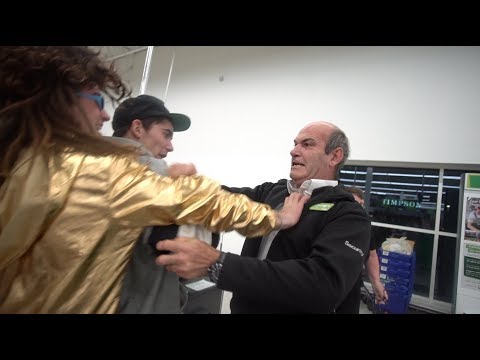 DISCOBOY MEETS THE MOST ANGRY SUPERMARKET SECURITY EVER * he went mental *