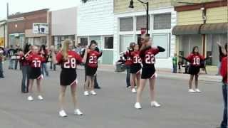 preview picture of video 'Holly Colorado Parade Marching Band Cheerleaders'