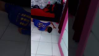 Download lagu Anak ini kesurupan bang bung hideung bikin ngakak mp3