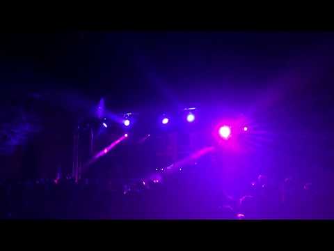 Hernan Cattaneo - dropping "Maceo Plex - 5th Dimensional Groove" - Barutana