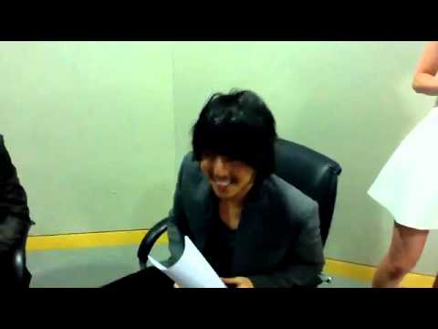 111013 Kibum In Waiting Room Of Deep-Rooted Tree Fan Meeting