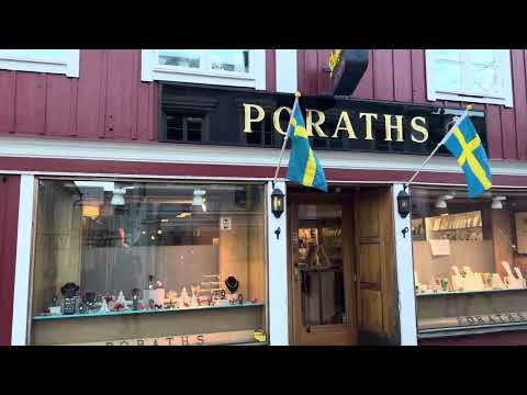 Norrtälje Walks : Mountain View going down to Gamla stan