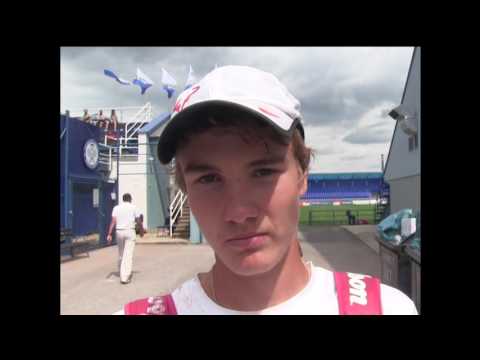 Vitalij Sačko po prohře v 1. kole dvouhry Poprad-Tatry Challenger 2016