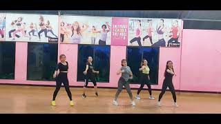Download lagu No Comment - Tuty Wibowo | no comment bunda corla | zumbadut | dangdut | zumba | bella vamp choreo mp3